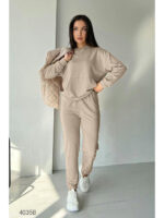 Костюм женский базовый