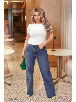 Расклешенные джинсы с завышенной талией