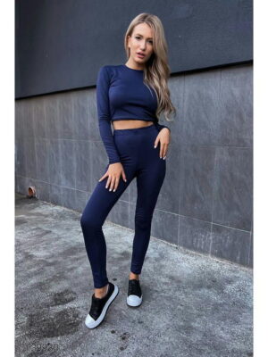 Костюм женский