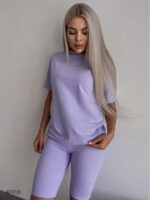 Костюм женский футболка и велосипелки