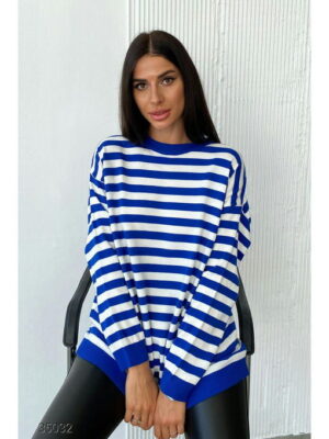 Джемпер оверсайз с принтом в полоску