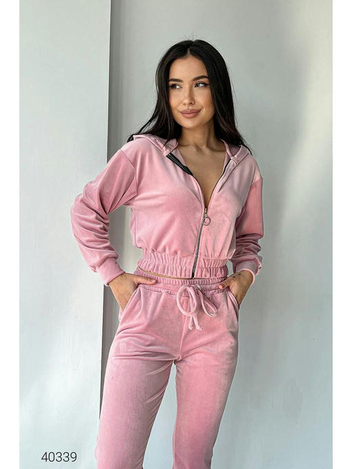 Женский велюровый костюм — изображение 2