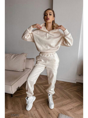 Костюм женский теплый