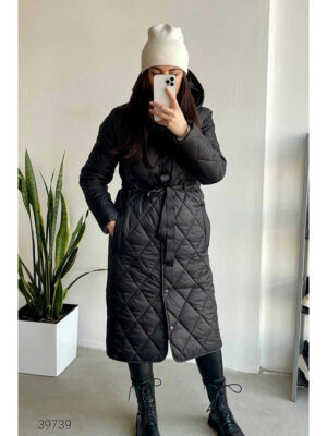 Стёганое пальто с капюшоном