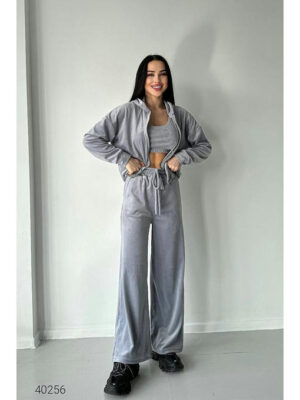 Женский велюровый костюм тройка