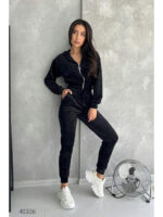 Женский велюровый костюм