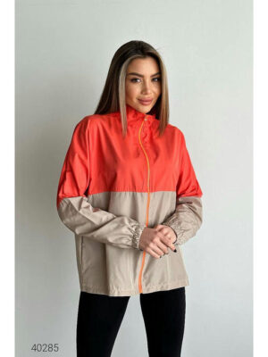 Куртка ветровка женская