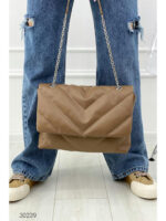 Стеганная сумка через плечо с ремнем-цепочкой