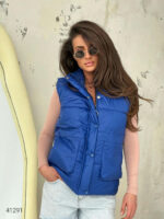 Жилет женский с накладными карманами