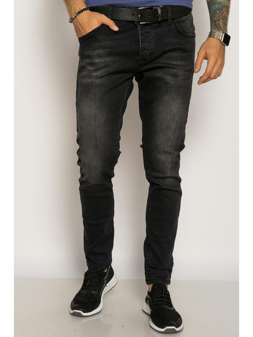 Джинсы с легкой потертостью