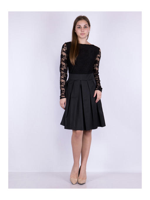 Платье черное