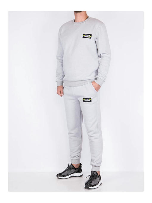 Костюм мужской светло-серый на флисе — изображение 2