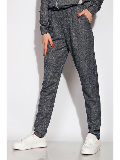 Спортивный костюм с капюшоном — изображение 7