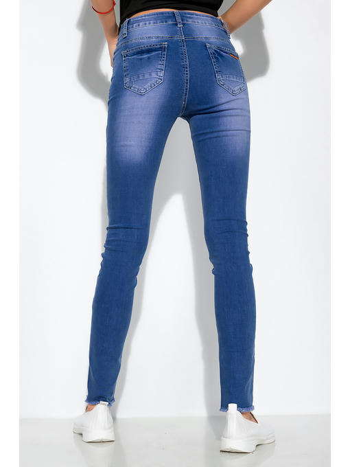 Джинсы потертые — изображение 4