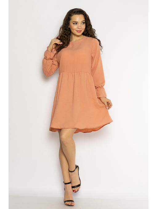 Изящное платье