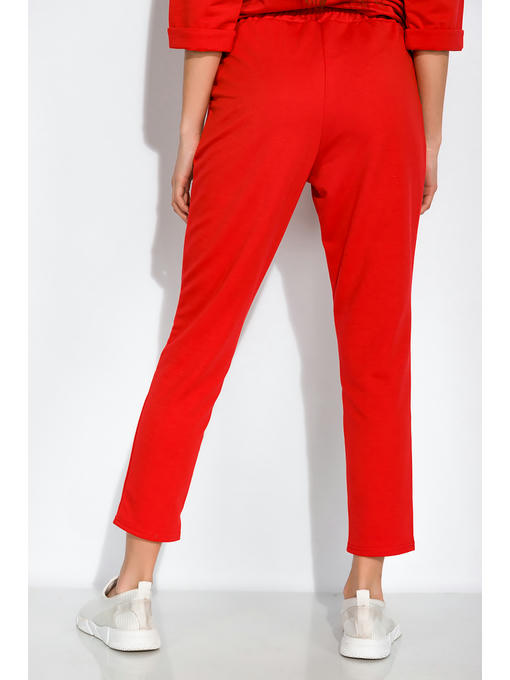 Спортивный костюм с укороченными брюками — изображение 8