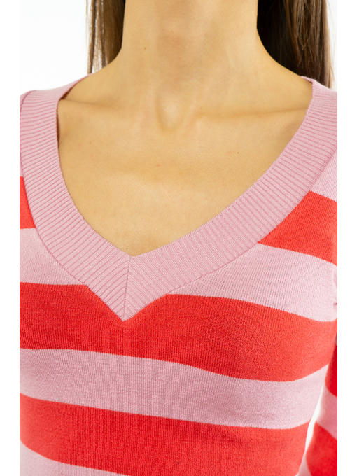 Пуловер женский с V-образным вырезом — изображение 10