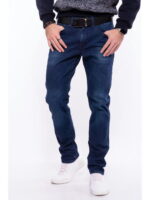 Стильные джинсы прямого покроя