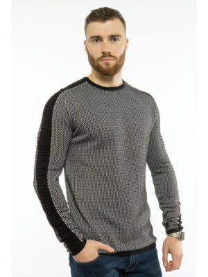 Свитер однотонный