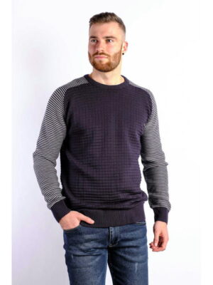 Свитер мужской