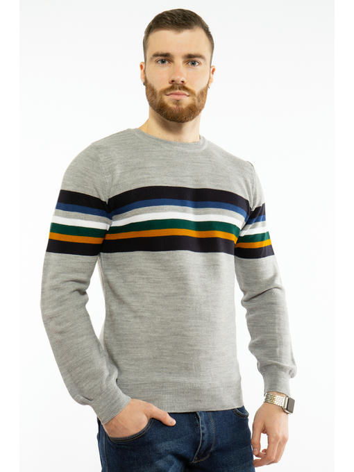 Свитер в полоску на груди — изображение 4