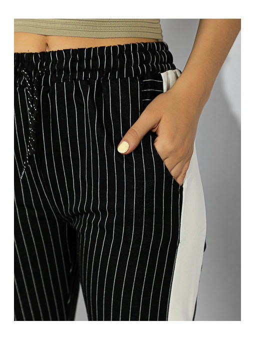 Брюки спортивные женские черно-молочные — изображение 5