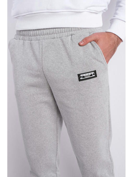 Брюки спортивные мужские светло-серые на флисе — изображение 4