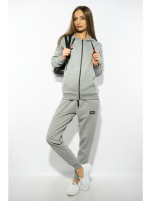 Костюм спортивный женский