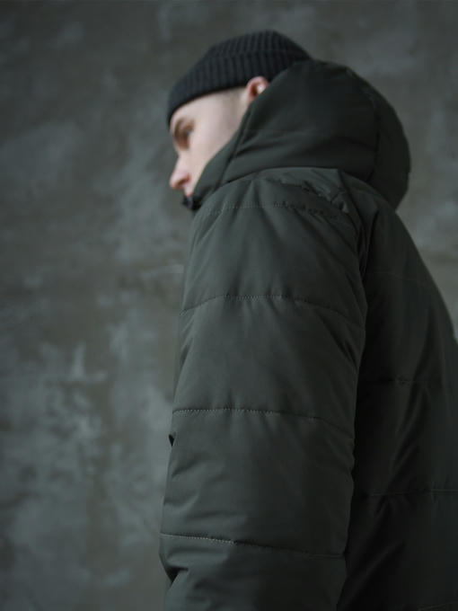 Мужская зимняя парка - темно-зеленый — изображение 2