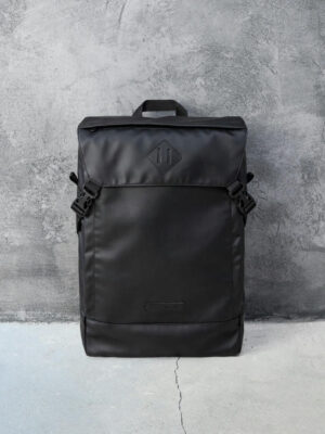 Рюкзак - эко-кожа черная матовая