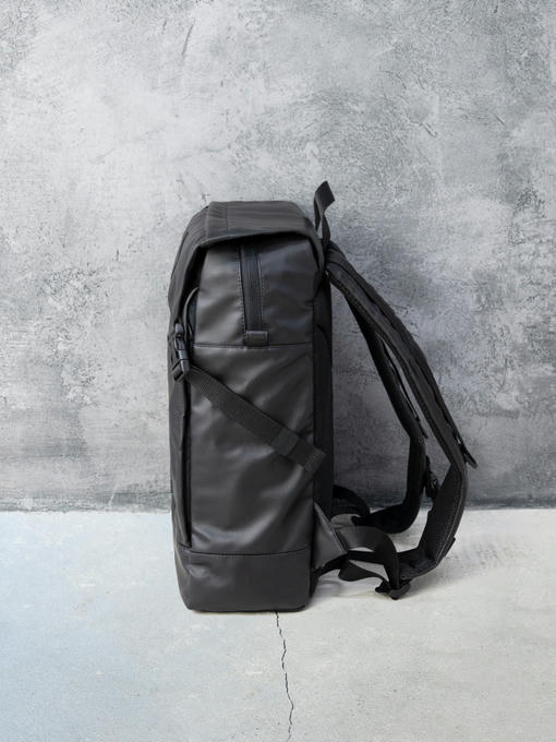 Рюкзак - эко-кожа черная матовая — изображение 3