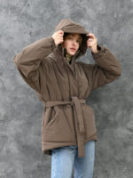 Женская зимняя куртка - мокка
