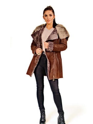 Женская натуральная дублёнка