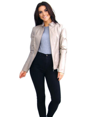 Женская кожаная куртка