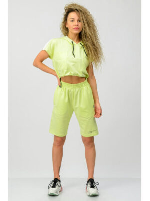 Женский спортивный костюм