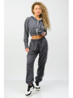 Женский спортивный костюм