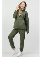 Женский спортивный костюм