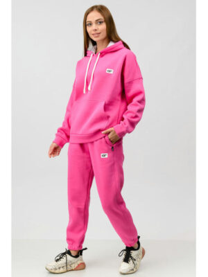 Женский спортивный костюм