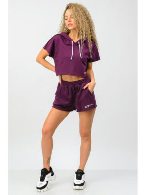 Женский спортивный костюм