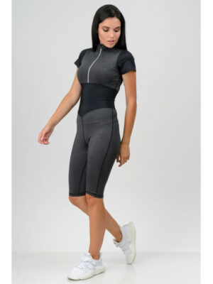 Комбинезон спортивный