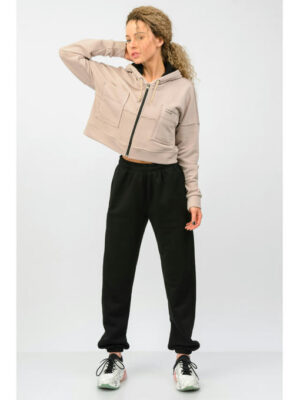 Женский спортивный костюм