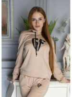 Женский спортивный костюм