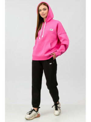 Женский спортивный костюм