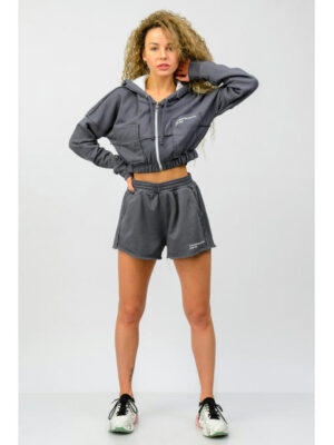 Женский спортивный костюм