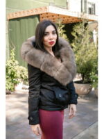 Бомбер женский с песцом