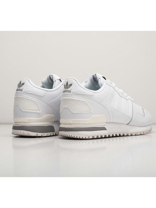 Кроссовки Adidas ZX 700 — изображение 4