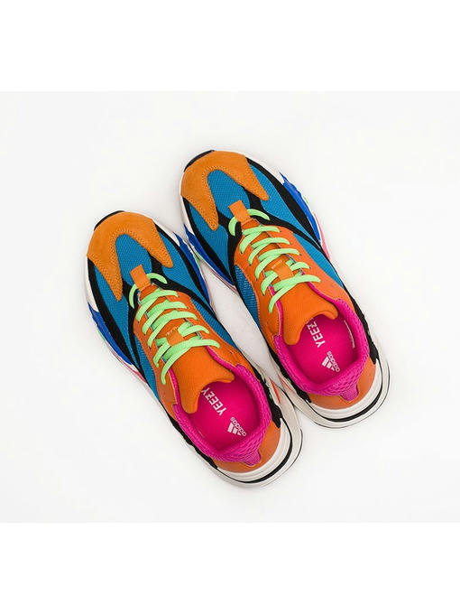 Кроссовки Adidas Yeezy Boost 700 — изображение 6