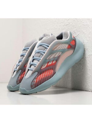 Кроссовки Adidas Yeezy Boost 700 v3