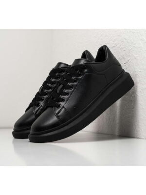 Кроссовки Alexander McQueen Lace-Up Sneaker