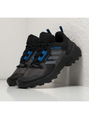 Кроссовки Adidas Terrex Swift R3